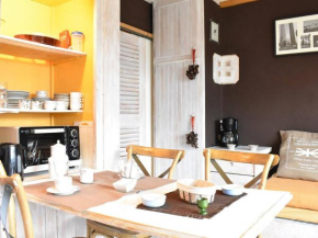 Studio cosy au pied des pistes à Méribel – Balcon, TV, animaux acceptés, ski à 100 m ! - FR-1-180-30